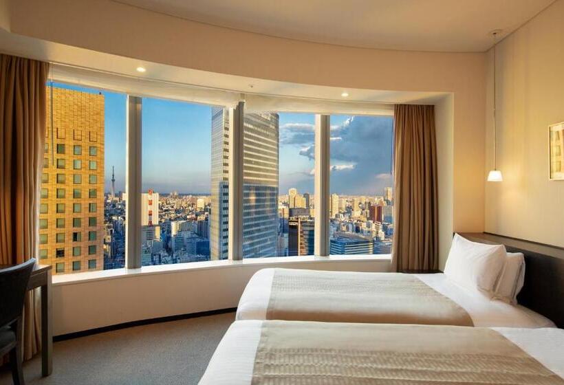 デラックストリプルルーム, Park Hotel Tokyo