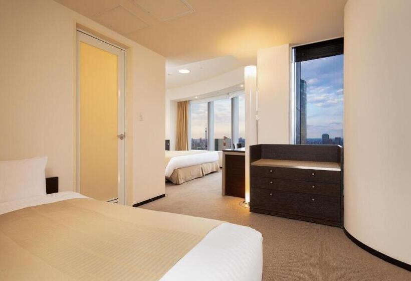 デラックストリプルルーム, Park Hotel Tokyo