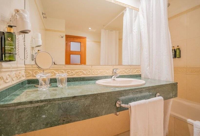 Номер Стандарт, Torres De Somo