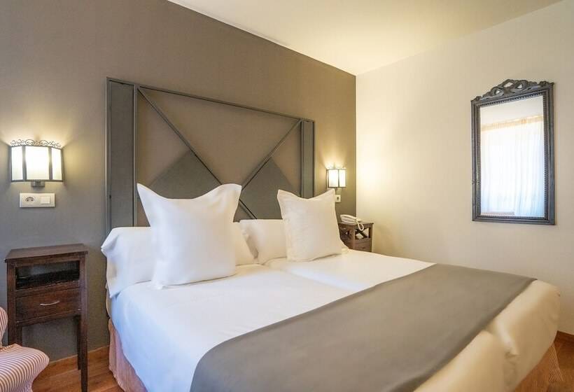 Номер Стандарт, Torres De Somo