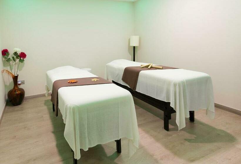 اتاق استاندارد سه نفره, Sandos Benidorm Suites