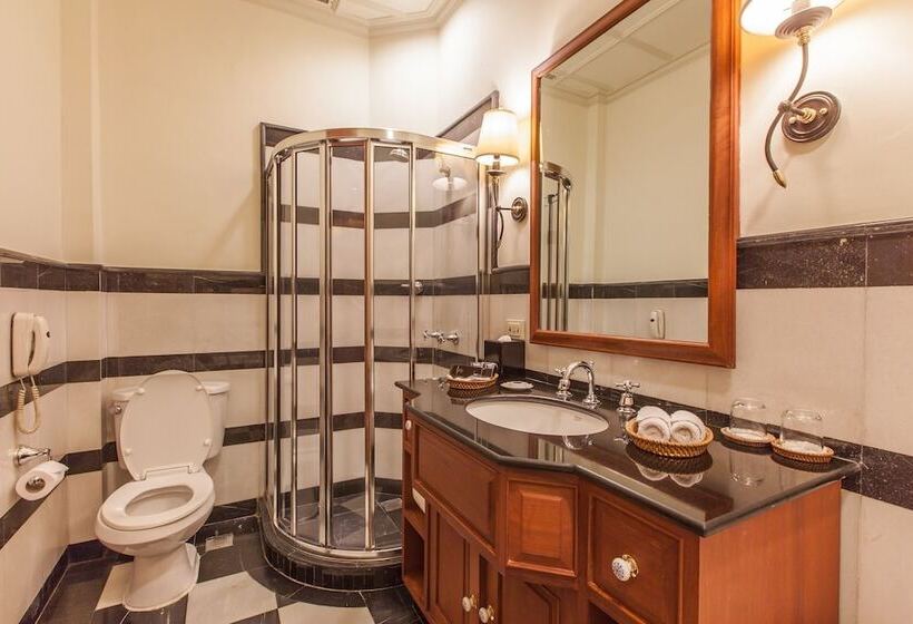 小型套房, Settha Palace