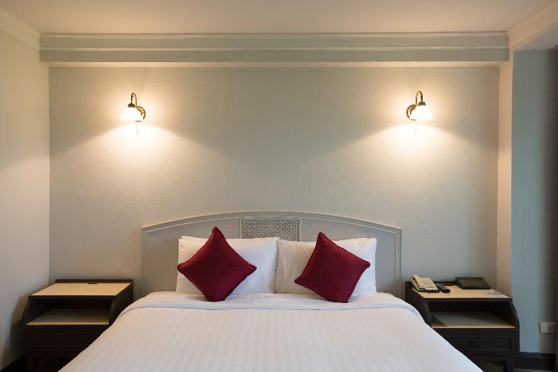 디럭스 룸, The Imperial Hotel & Convention Centre Phitsanulok