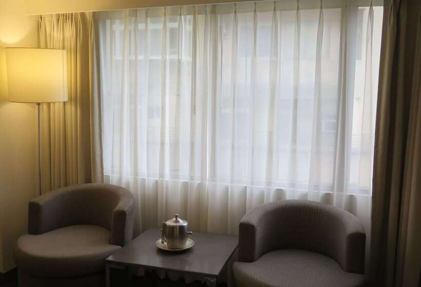 اتاق استاندارد, United