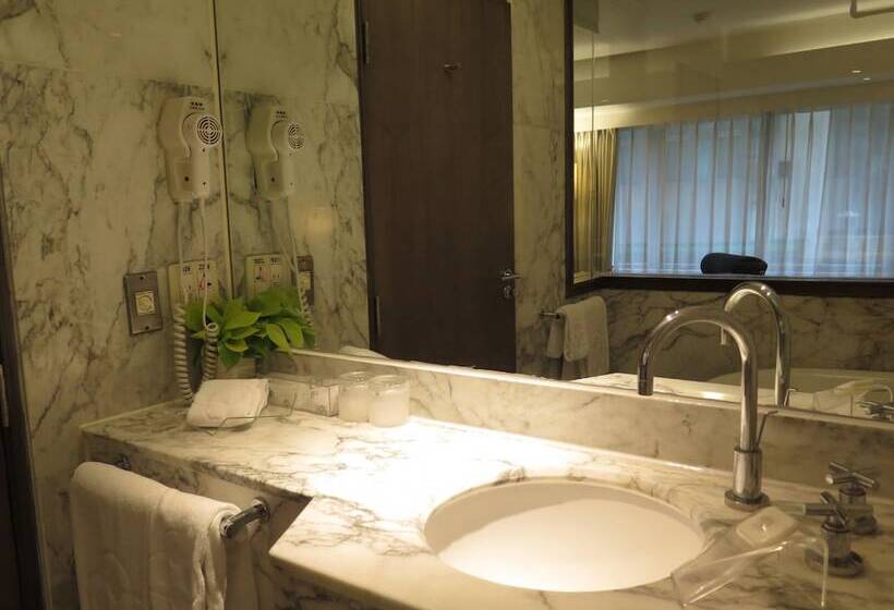 اتاق استاندارد, United