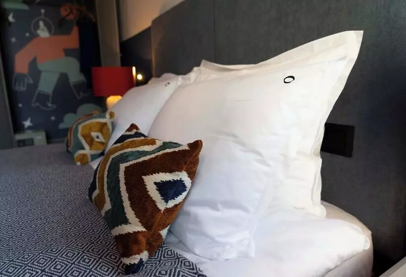 اتاق اکونومی, Maria Luisa by Introvert Hotels