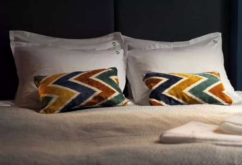 اتاق اکونومی, Maria Luisa by Introvert Hotels