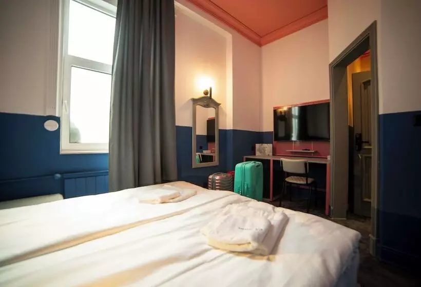 اتاق اکونومی, Maria Luisa by Introvert Hotels