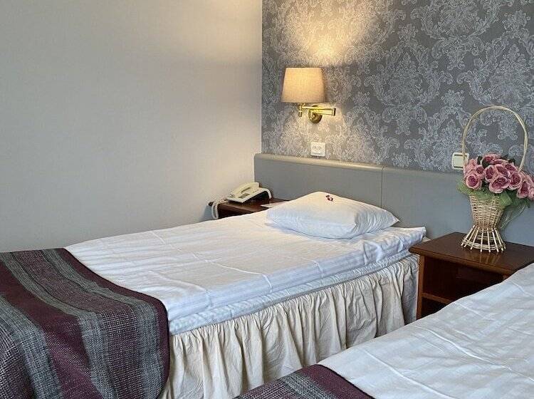 اتاق استاندارد, Nb Hotel With Free Parking