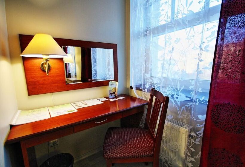 اتاق استاندارد یک نفره, Nb Hotel With Free Parking