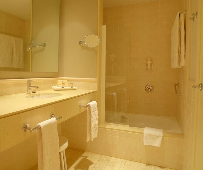 غرفة قياسية, Valle Del Este