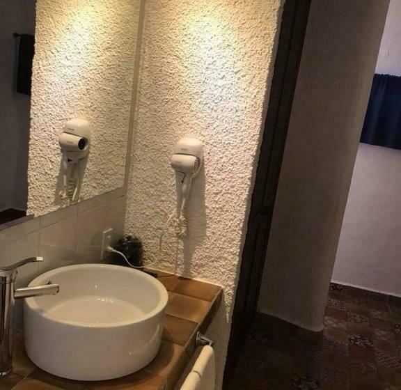 חדר סטנדרט צדדי נוף לים, Amar Inn