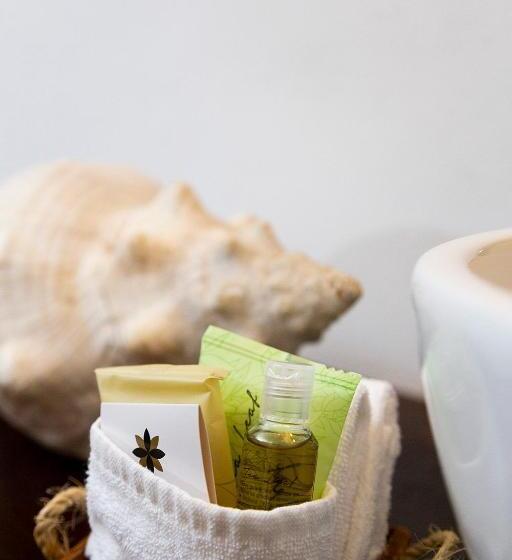 חדר קומפורט, Amar Inn