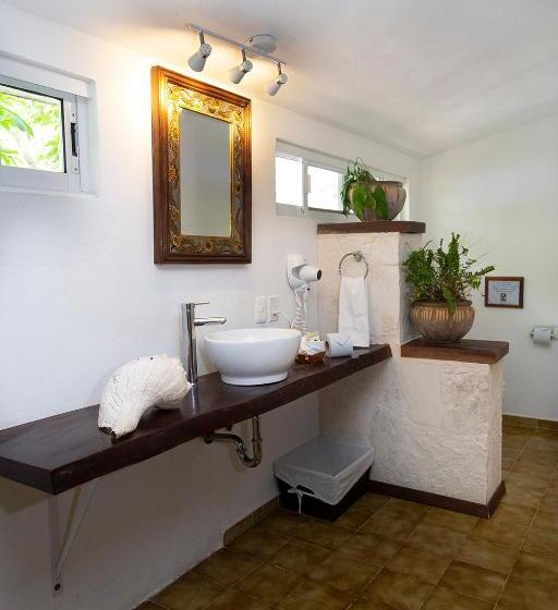 חדר קומפורט, Amar Inn