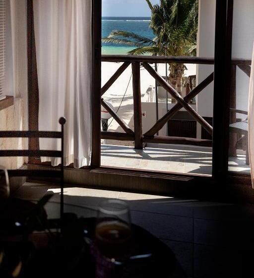 בקתה סטנדרטית עם נוף לים, Amar Inn