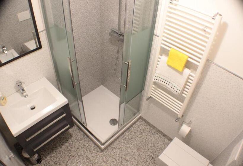 اتاق استاندارد, B&b Caterina