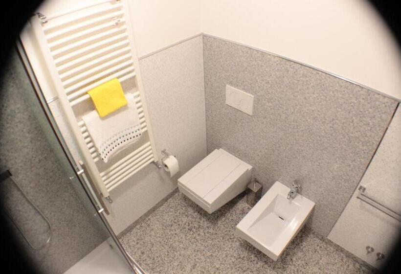 Standard room with outdoor bath, B&b Caterina