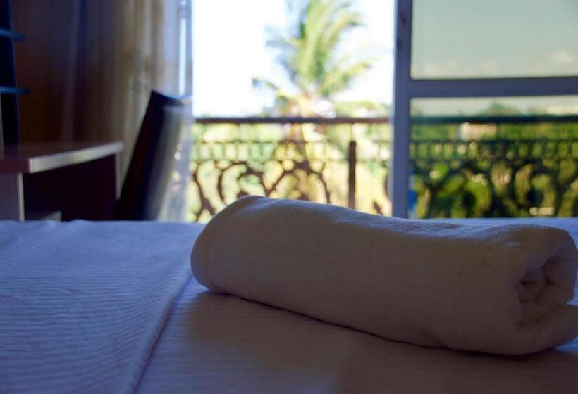 اتاق استاندارد, Pearl At Oyster Bay