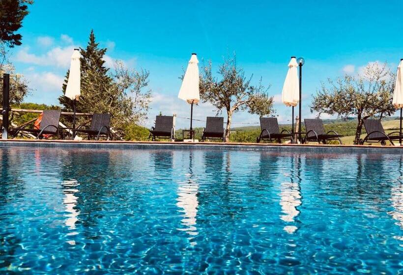 סוויטה דלוקס, Agriturismo Borgo Il Bonagino