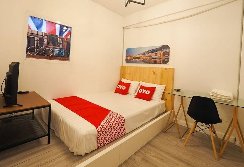 اتاق استاندارد با سرویس بهداشتی مشترک, Bossa House Hostel & Cafe