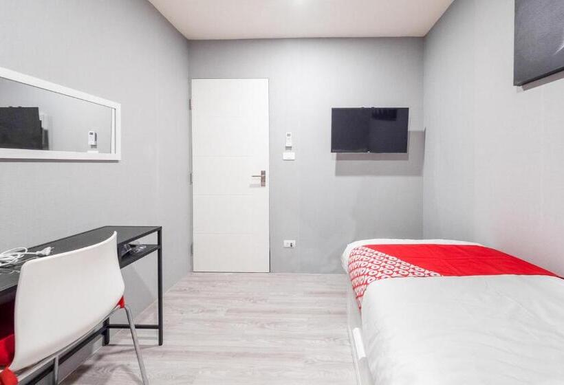 اتاق استاندارد یک نفره, Bossa House Hostel & Cafe