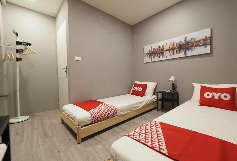 اتاق استاندارد با سرویس بهداشتی مشترک, Bossa House Hostel & Cafe