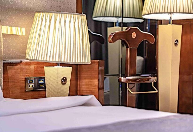 Quarto Deluxe, Zhaolin Grand