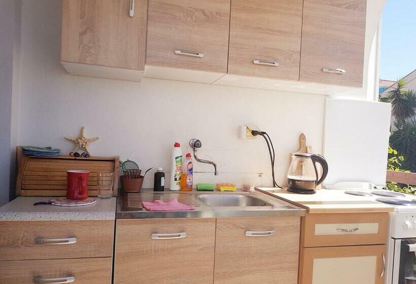 Triple Room Sea View, Guest House Cinderella