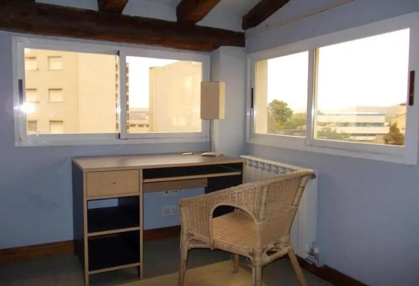 اتاق پنت هاوس, La Posada De San Marcial