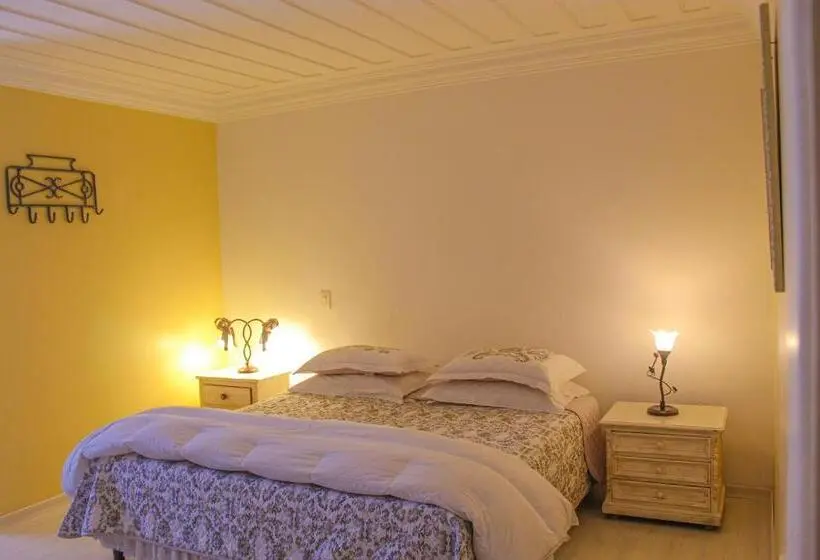デラックスルーム, Pousada Casa Gialla Campos Do Jordao