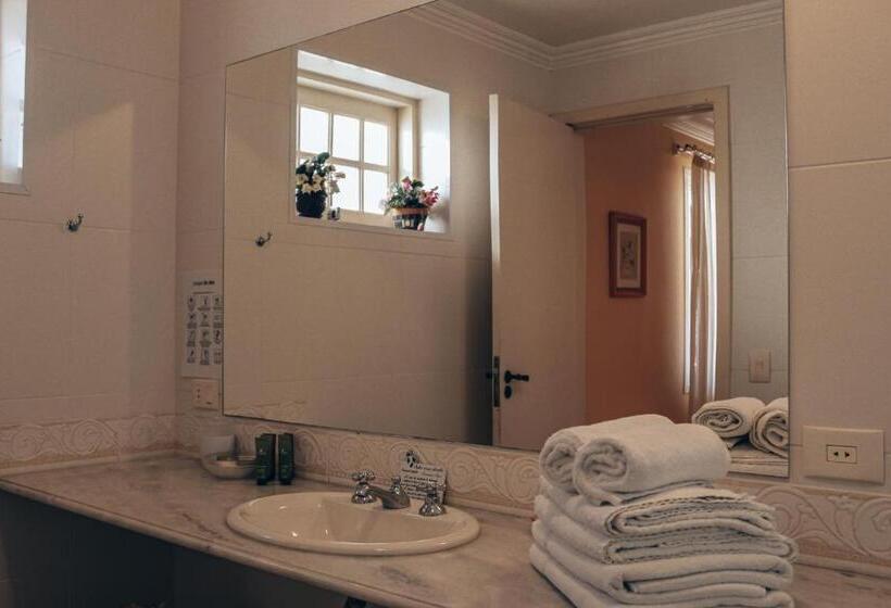 디럭스 룸, Pousada Casa Gialla Campos Do Jordao