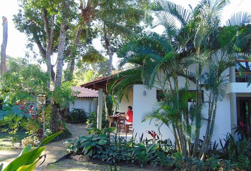 家庭间, Pousada Peki