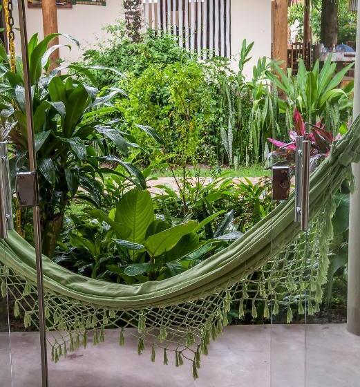 家庭间, Pousada Peki