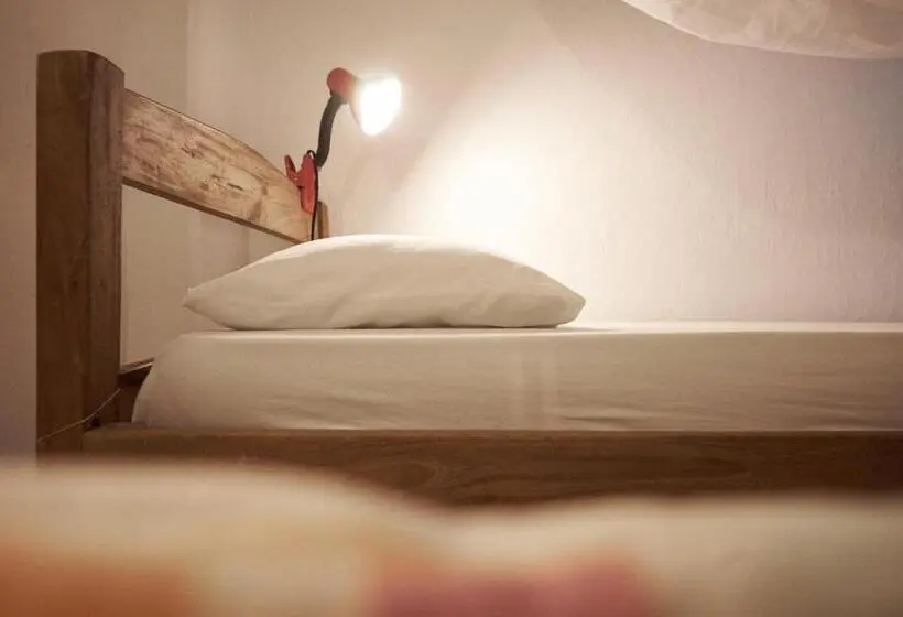 ルームシェアのワンベッド, Hostel Pueblito Magico