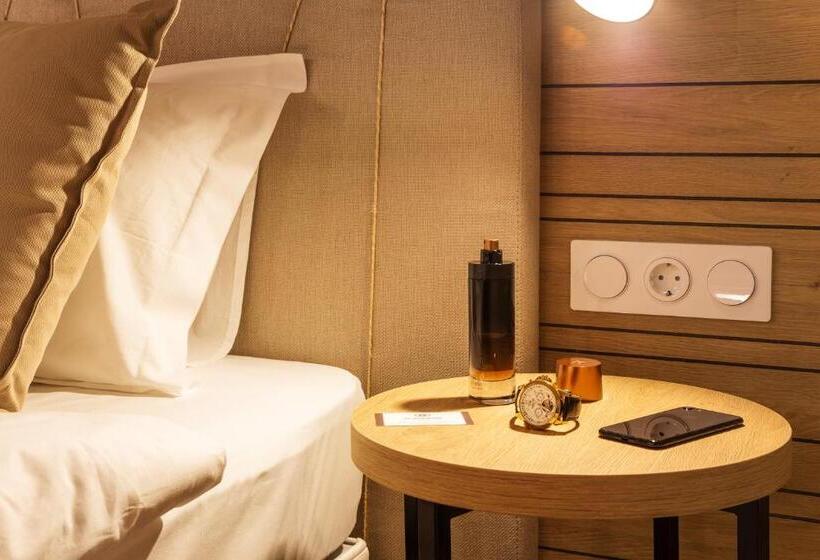 סוויטה משפחתית, Complex Vazrozhdentsi