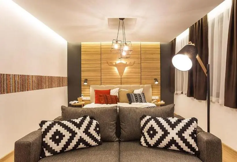 اتاق استاندارد اینتریور, Complex Vazrozhdentsi