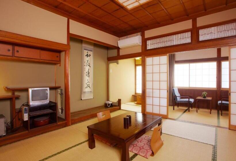 اتاق استاندارد با سرویس بهداشتی مشترک, Unzen Iwaki Ryokan