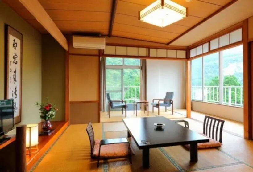 バス共有のスタンダードルーム, Unzen Iwaki Ryokan