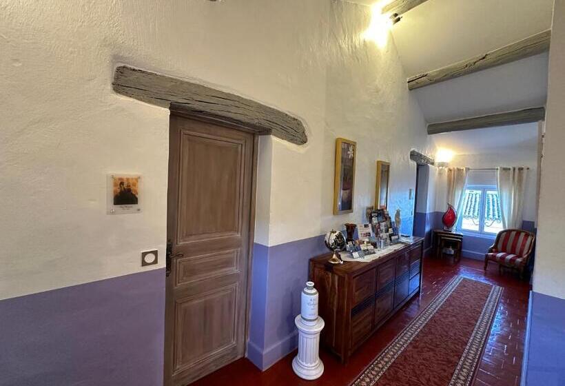 ガーデンビュースーペリアールーム, Bastide Des Demoiselles