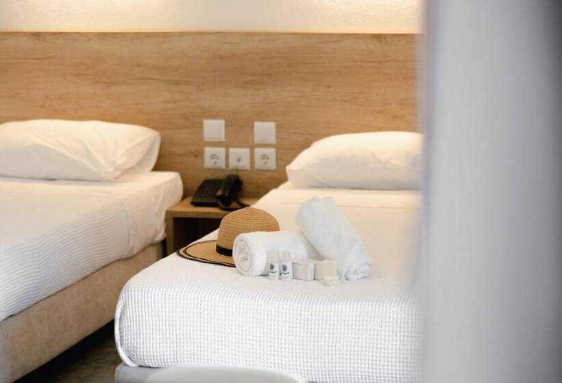 غرفة قياسية مطلّة علي البحر, Calma Beach