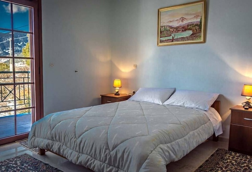 חדר סטנדרט לארבעה, To Kallion