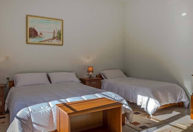 סוויטה אקזקיוטיב, To Kallion