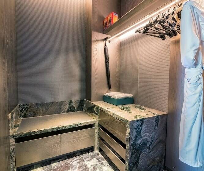 Quarto Estandar Cama Casal, W Xi An