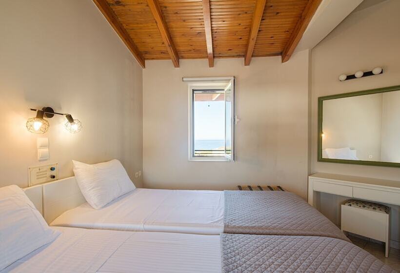 Апартаменты 1 Спальня Боковой Вид на Море, Yasmine Apartments