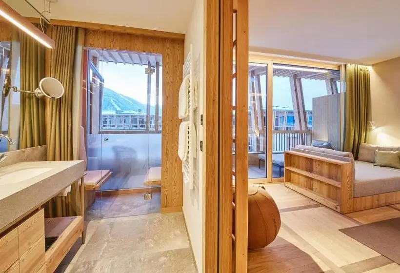 ジュニアスイート, Falkensteiner Hotel Kronplatz, The Leading Hotels of The World