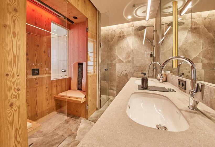 스위트, Falkensteiner Hotel Kronplatz, The Leading Hotels of The World