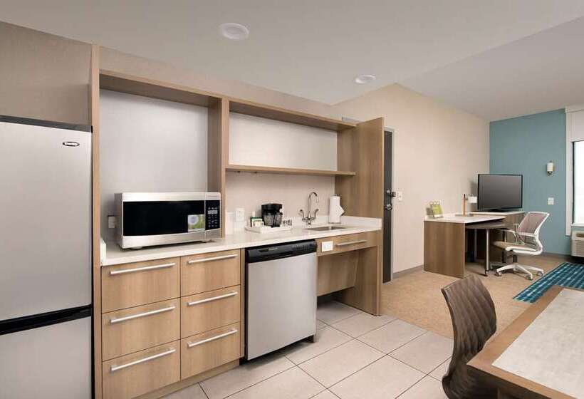 スタンダードスタジオ, Home2 Suites By Hilton Boston South Bay