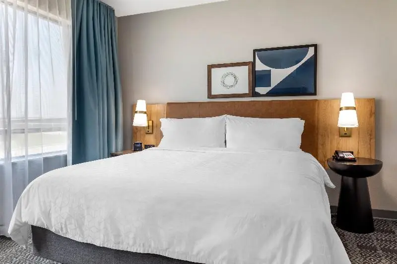 キングサイズベッドのスイートルーム, Staybridge Suites Grand Prairie Near Epic Central, An Ihg