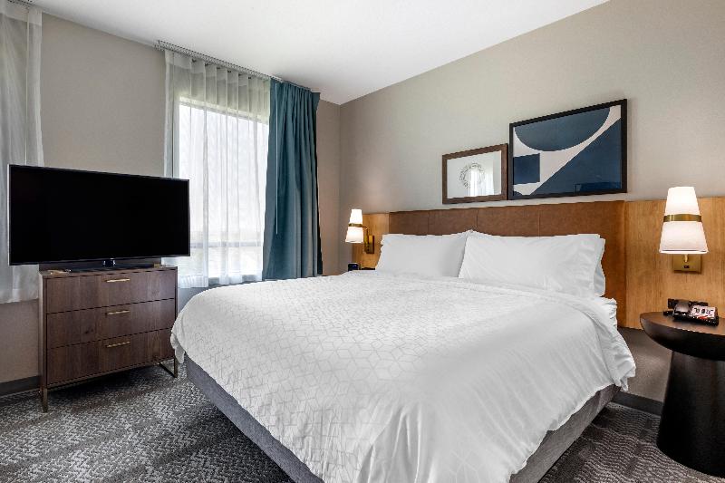 Студио Стандарт Кровать Кинг, Staybridge Suites Grand Prairie Near Epic Central, An Ihg