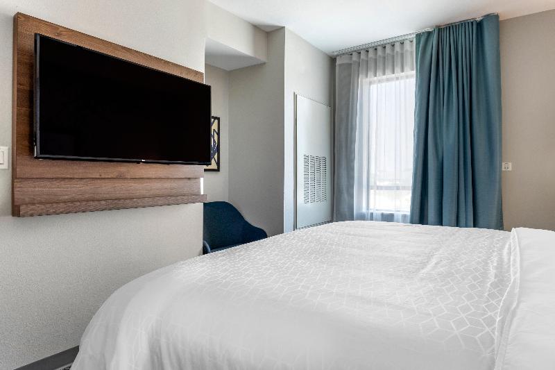 Люкс Адаптированный для Инвалидов, Staybridge Suites Grand Prairie Near Epic Central, An Ihg